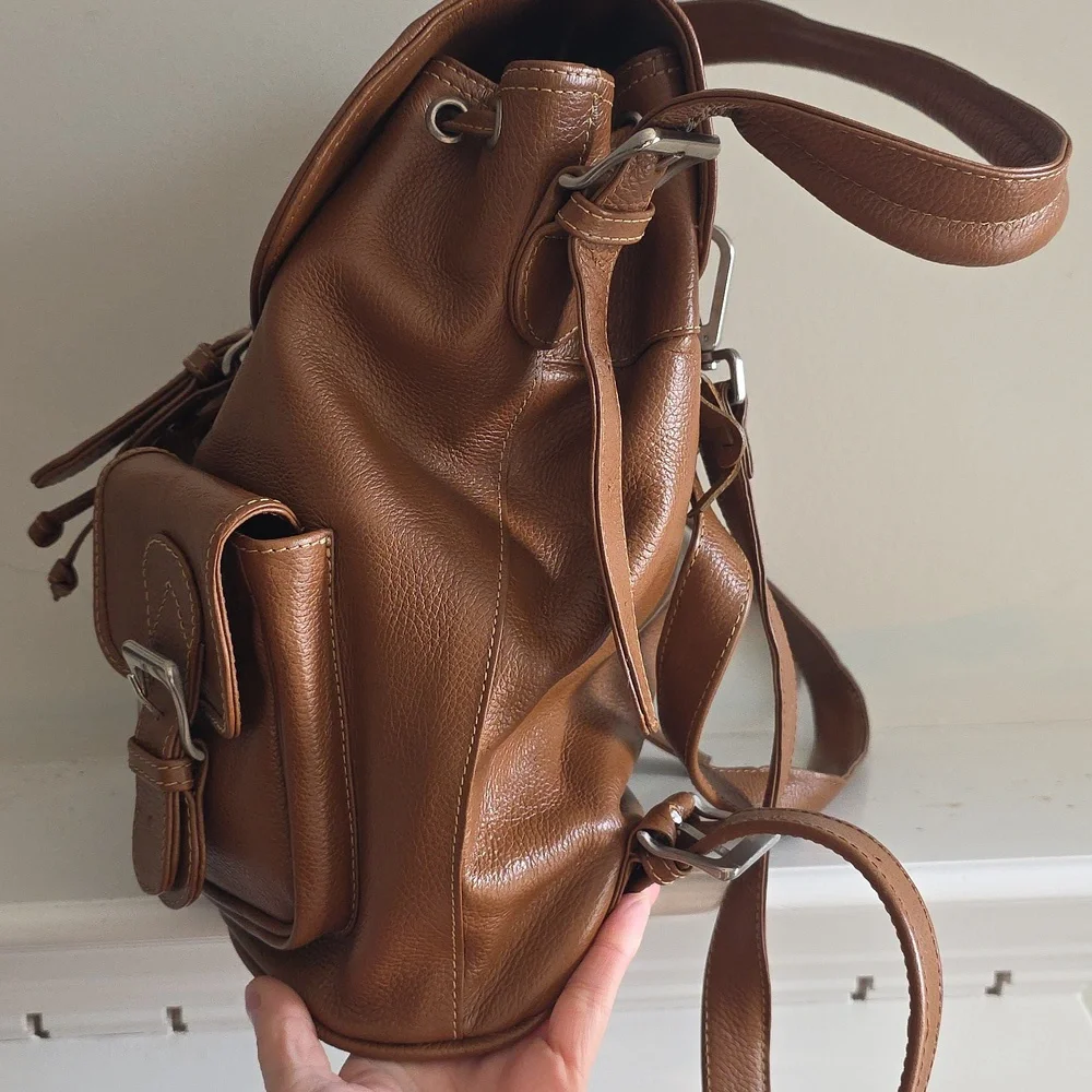 Two Pretty | Full Grain Leather Convertible Backpack - Picture 8 of 17